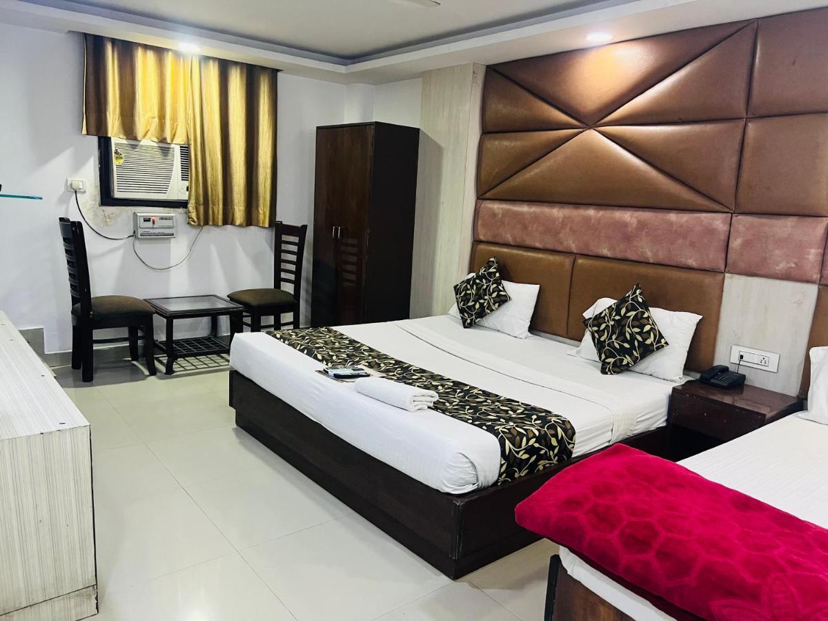 Hotel Asian Plaza Delhi Airport Yeni Delhi Dış mekan fotoğraf