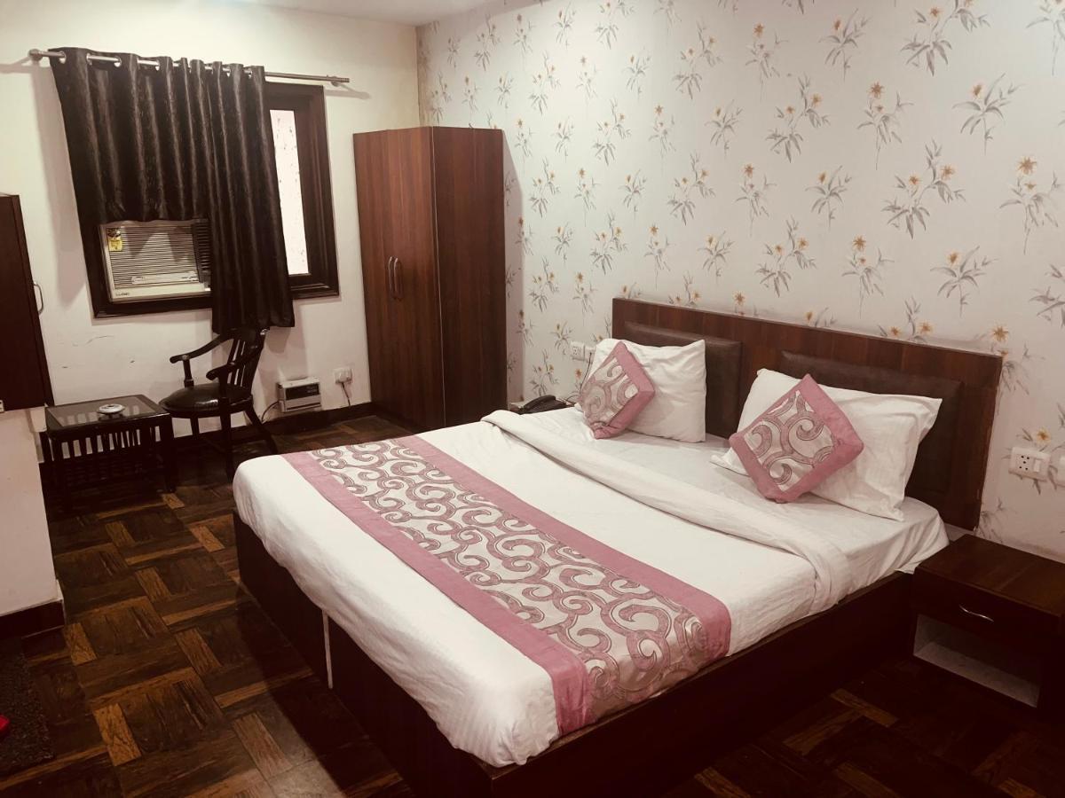 Hotel Asian Plaza Delhi Airport Yeni Delhi Dış mekan fotoğraf